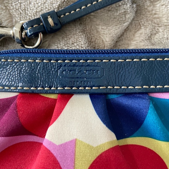 Coach Sateen Scarf Print Wristlet
